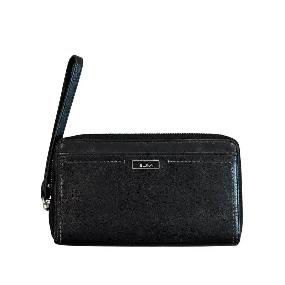 Tumi Zip Around Wristlet Wallet Leather Black Small